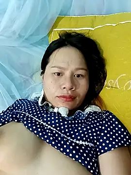 Snapshot of Baby-ladyass20 chatting on 02/15/25, 02:15 Baby-ladyass20 online show from 02/15/25, 02:15