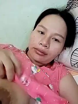 Snapshot of Baby-ladyass20 chatting on 03/11/25, 06:43 Baby-ladyass20 online show from 03/11/25, 06:43