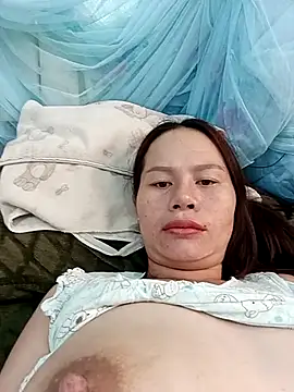 Snapshot of Baby-ladyass20 chatting on 09/18/25, 02:13 Baby-ladyass20 online show from 09/18/25, 02:13