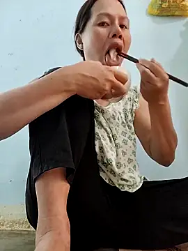 Snapshot of Baby-ladyass20 chatting on 11/01/25, 02:02 Baby-ladyass20 online show from 11/01/25, 02:02