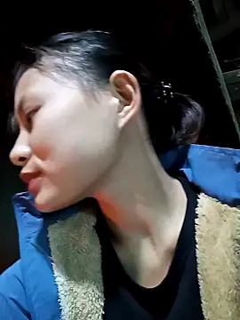 trieungoclnt online show from 12/14/24, 03:40