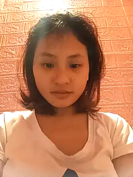 trieungoclnt online show from 01/27/25, 04:33