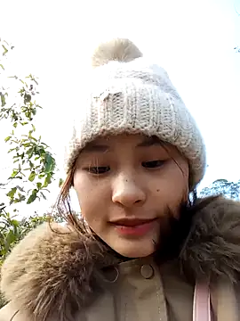 trieungoclnt online show from 01/30/25, 09:47