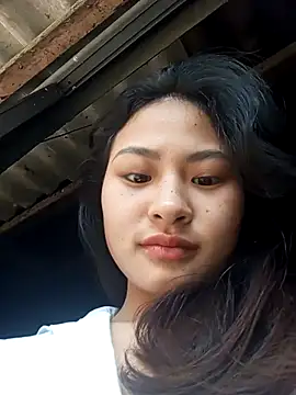 trieungoclnt online show from 12/17/25, 08:09