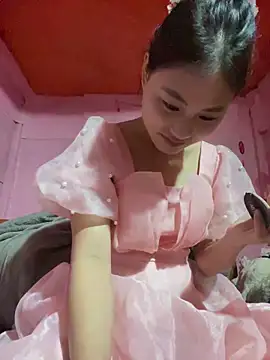 trieungoclnt online show from 02/20/26, 02:52