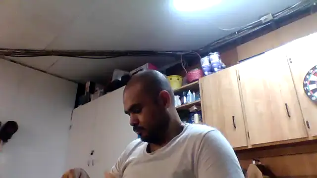 Snapshot of JooveyRose chatting on 03/02/25, 06:27 JooveyRose online show from 03/02/25, 06:27