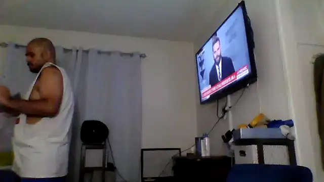 Snapshot of JooveyRose chatting on 03/07/25, 01:53 JooveyRose online show from 03/07/25, 01:53