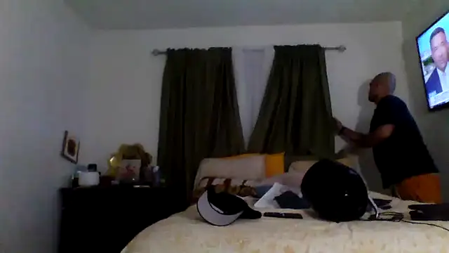 Snapshot of JooveyRose chatting on 10/04/25, 02:20 JooveyRose online show from 10/04/25, 02:20