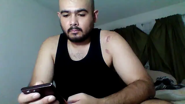 Snapshot of JooveyRose chatting on 10/22/25, 06:24 JooveyRose online show from 10/22/25, 06:24