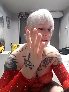 poussichienne online show from 09/22/25, 08:27