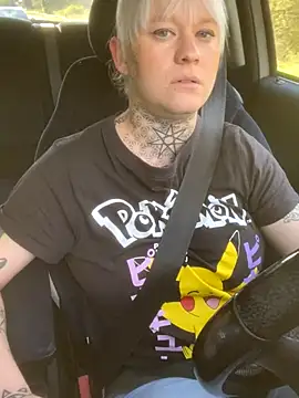 poussichienne online show from 10/08/25, 10:24