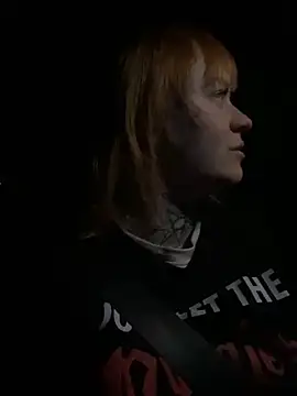 poussichienne online show from 03/21/26, 04:28