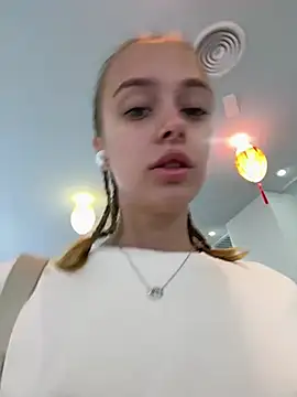 enjoy my beauty online show from 01/23/25, 04:09