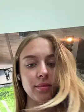 enjoy my beauty online show from 01/26/25, 05:13