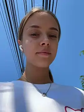 enjoy my beauty online show from 02/01/25, 06:10