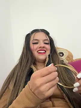 annavi  online show from 01/10/26, 06:53