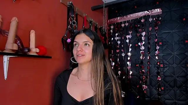 annavi  online show from 02/14/26, 07:10