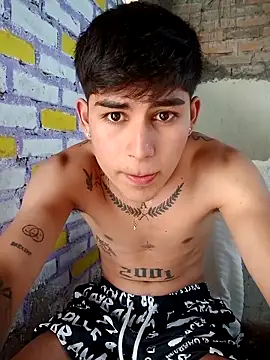 Lukas strong online show from 10/06/25, 07:11