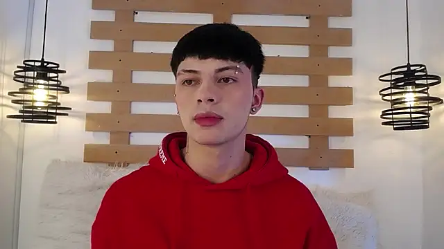 Steev Novoa online show from 03/05/25, 07:49