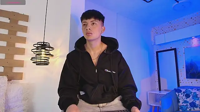 Steev Novoa online show from 03/12/25, 04:51