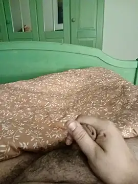 BennoSingle online show from 09/09/25, 05:56