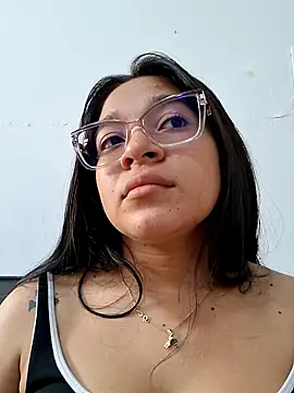 -VICKKY online show from 02/17/26, 07:31