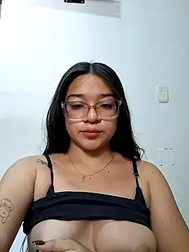 -VICKKY online show from 07/06/26, 07:49