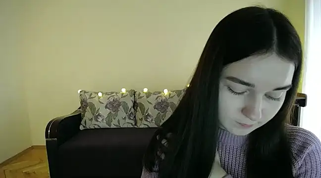 Pretty shy online show from 01/23/25, 11:37