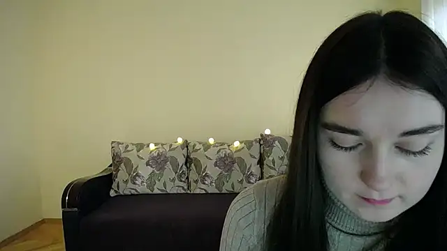 Pretty shy online show from 02/07/25, 12:39