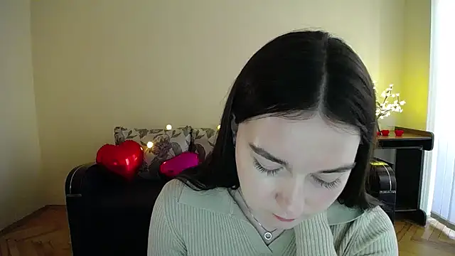 Pretty shy online show from 02/27/25, 12:23