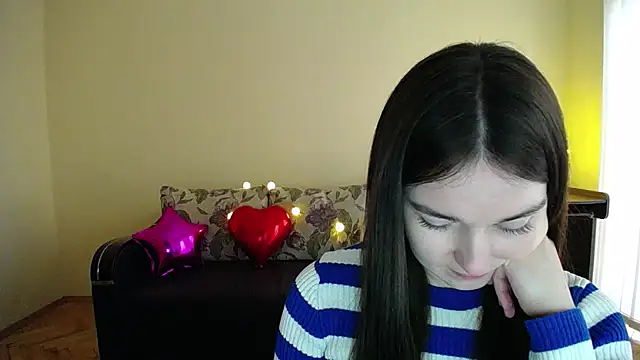 Pretty shy online show from 03/11/25, 01:23