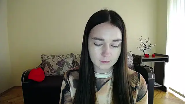 Pretty shy online show from 09/19/25, 09:00