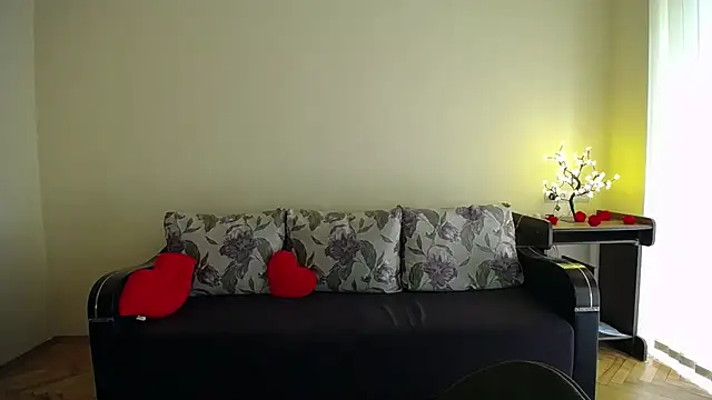 Pretty shy online show from 05/22/26, 08:42