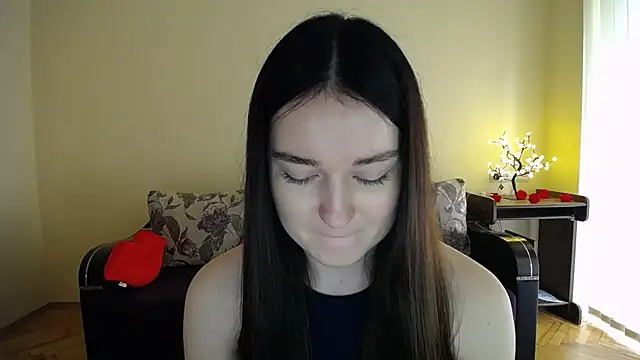 Pretty shy online show from 05/25/26, 07:36