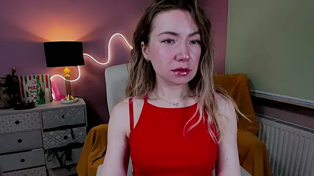 Mia Tasty online show from 12/03/25, 07:38