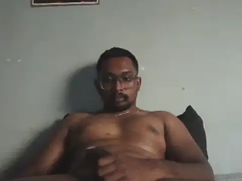 chennaibull101 online show from 10/14/25, 09:54