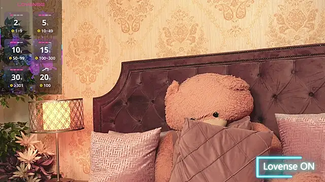 JaneDevine online show from 11/04/25, 06:01