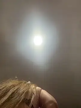 Emiily lee online show from 02/05/26, 09:03