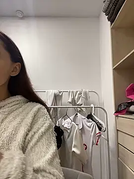 AnaWest online show from 10/10/25, 05:39