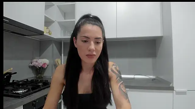 Emmapmg online show from 11/19/25, 10:54