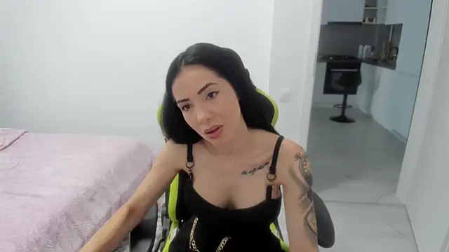 Emmapmg online show from 07/07/26, 10:30