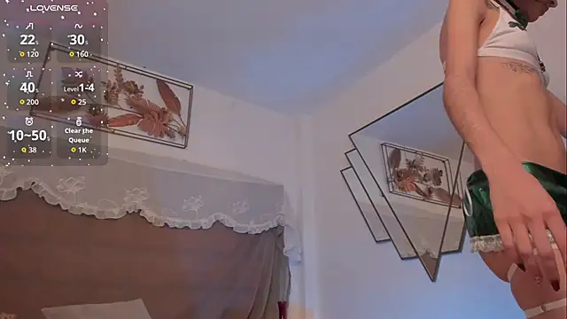 BonnieCute  online show from 10/04/25, 12:30