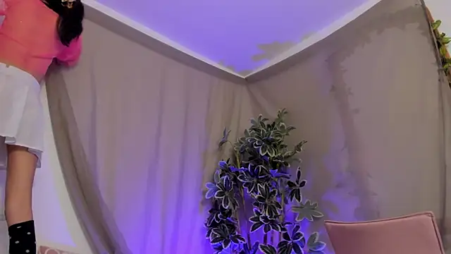 BonnieCute  online show from 10/10/25, 11:48