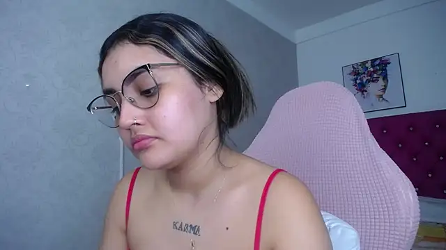 Snapshot of antonella_sweetlittle chatting on 05/24/26, 01:38 antonella sweetlittle online show from 05/24/26, 01:38