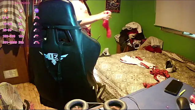 MeowFelina online show from 02/21/25, 05:24