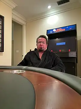 sluttydylan online show from 02/08/26, 01:14