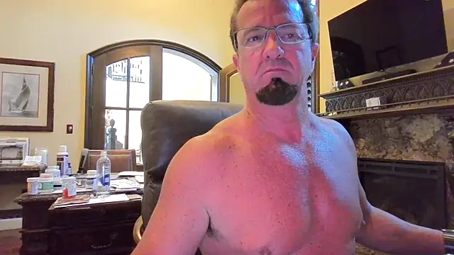 sluttydylan online show from 03/30/26, 06:31