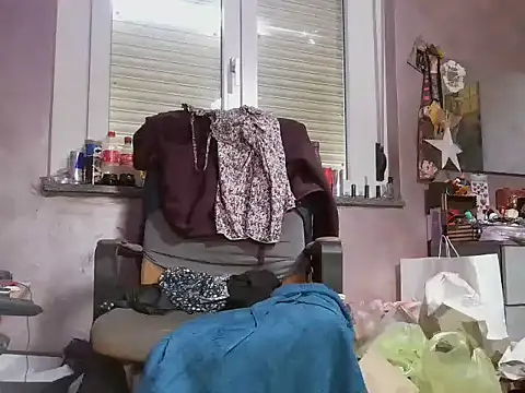 LadyVenere online show from 05/14/26, 05:20