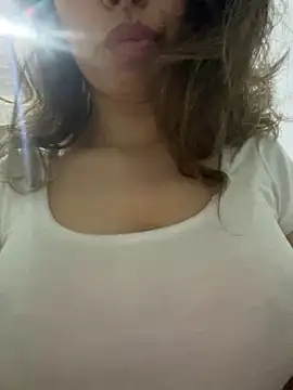 farah-36 online show from 12/25/24, 01:10