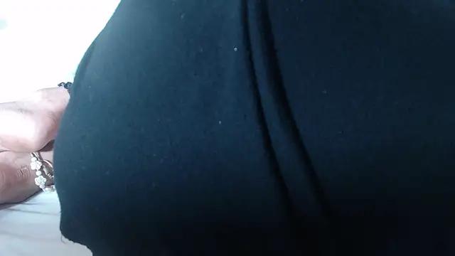 nextdoor fantasy1 online show from 01/16/25, 09:48